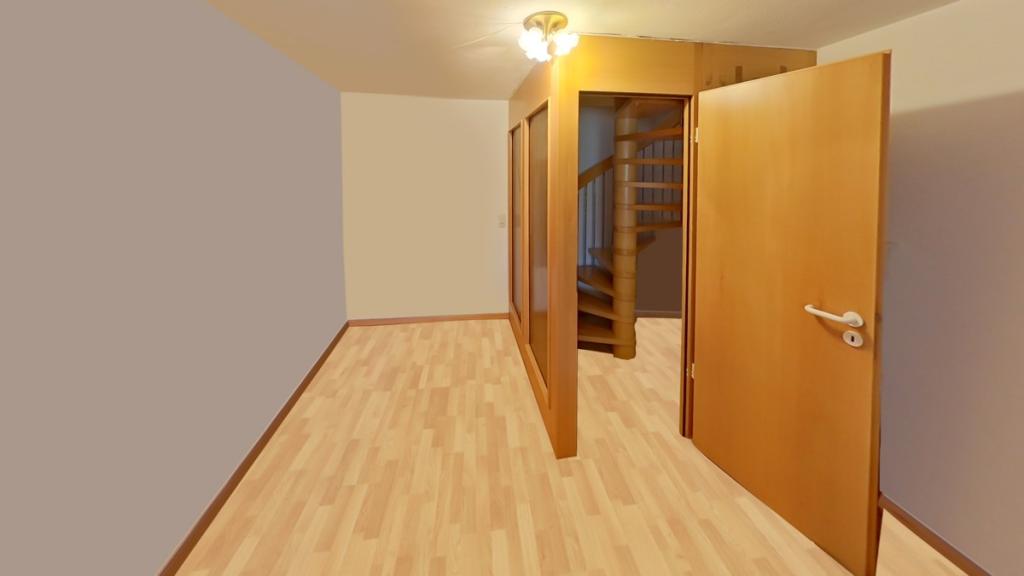 Wohnung Nr. 2 - Schlafzimmer im Souterrain (visuell bearbeitet)