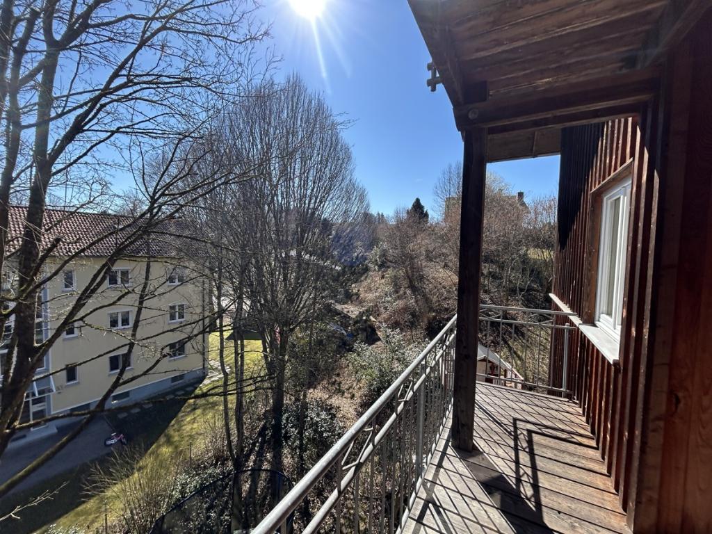 Penthousewohnung: Balkon Büro