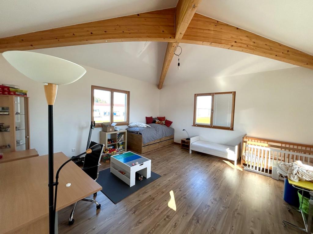 Büro im Obergeschoss - wird derzeit als Gästezimmer genutzt