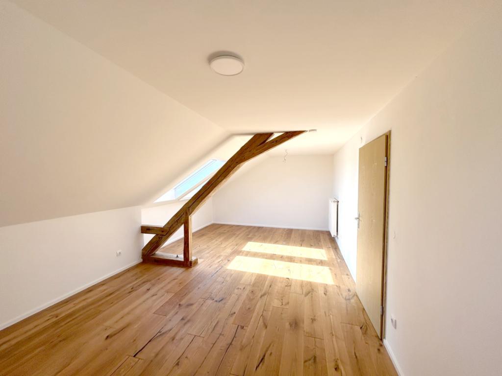 Wohnung Nr. 4: Schlafzimmer im Dachgeschoss