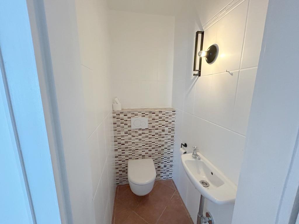 Wohnung Nr. 4: Gäste-WC