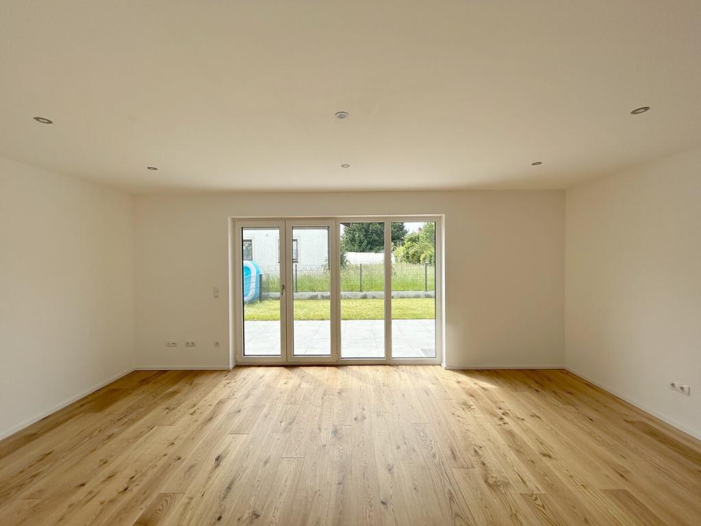 Modernes Reiheneckhaus vor den Toren Rosenheims - zur Miete! - Photo 1