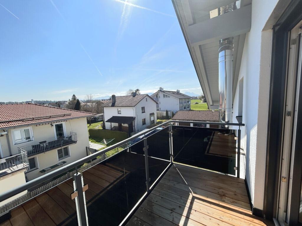 Modernes Reiheneckhaus vor den Toren Rosenheims - zur Miete! - Foto 5