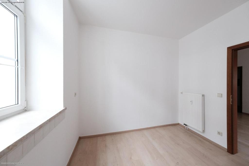 MIT BALKON! Schöne 3-Raumwohnung - Photo 5