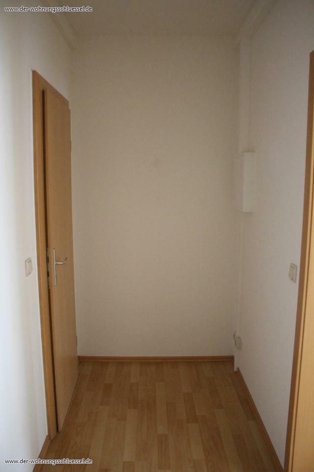 MIT BALKON IM SCHÖNEN GRÜNHAIN! 2-Raumwohnung - Foto 4