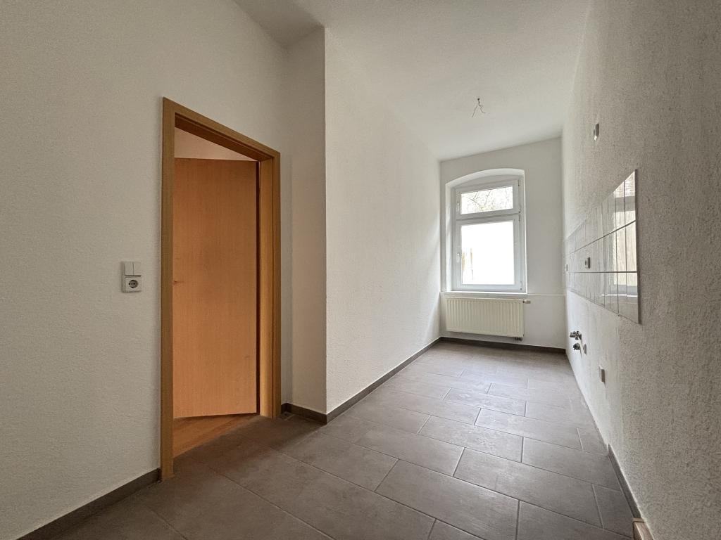 Schöne 2-R.-Altbau-Wohnung mit Wanne & Gartenmitbenutzung! - Photo 1