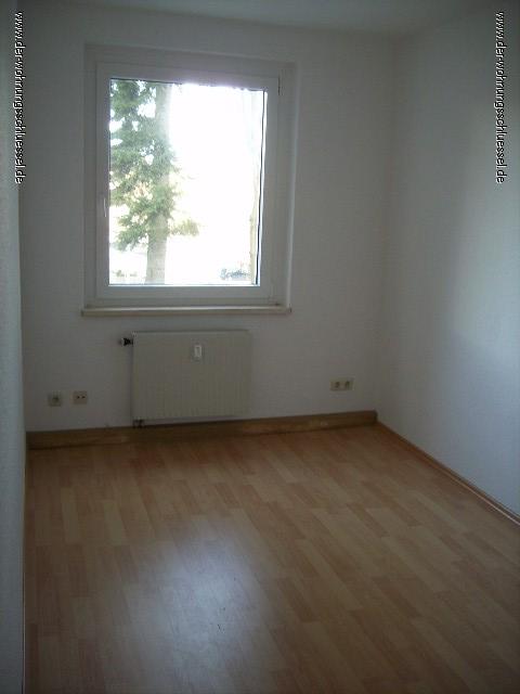 Im Erdgeschoss mit Balkon! 3-Raumwohnung - Foto 3