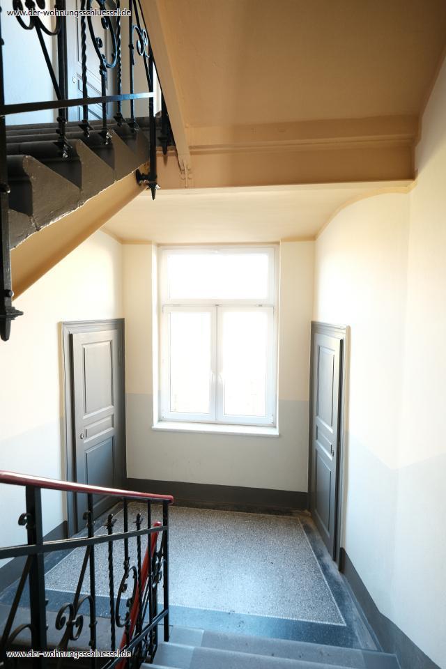 1338-25_5-1372.jpg