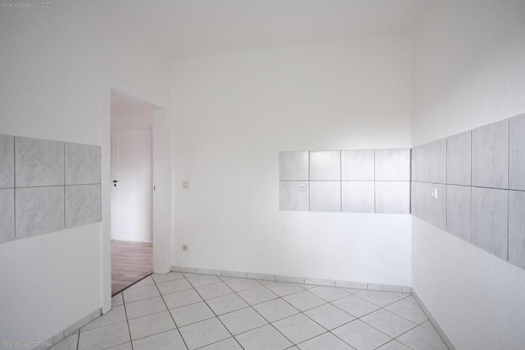 Gut geschnittene 2- Raum-Wohnung in Zwickau/Pölbitz - Photo 2