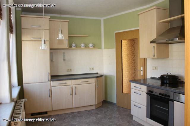 GROßZÜGIGE 6-Raumwohnung mit Einbauküche - Foto 1