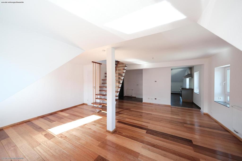 SCHICK mit EBK und begehbarem Kleiderschrank inkl. Schranksystem! - Photo 1