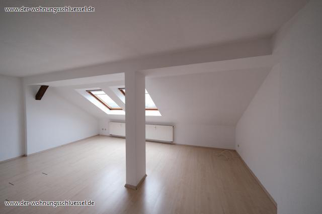 Gemütliche Dachgeschosswohnung! - Photo 2