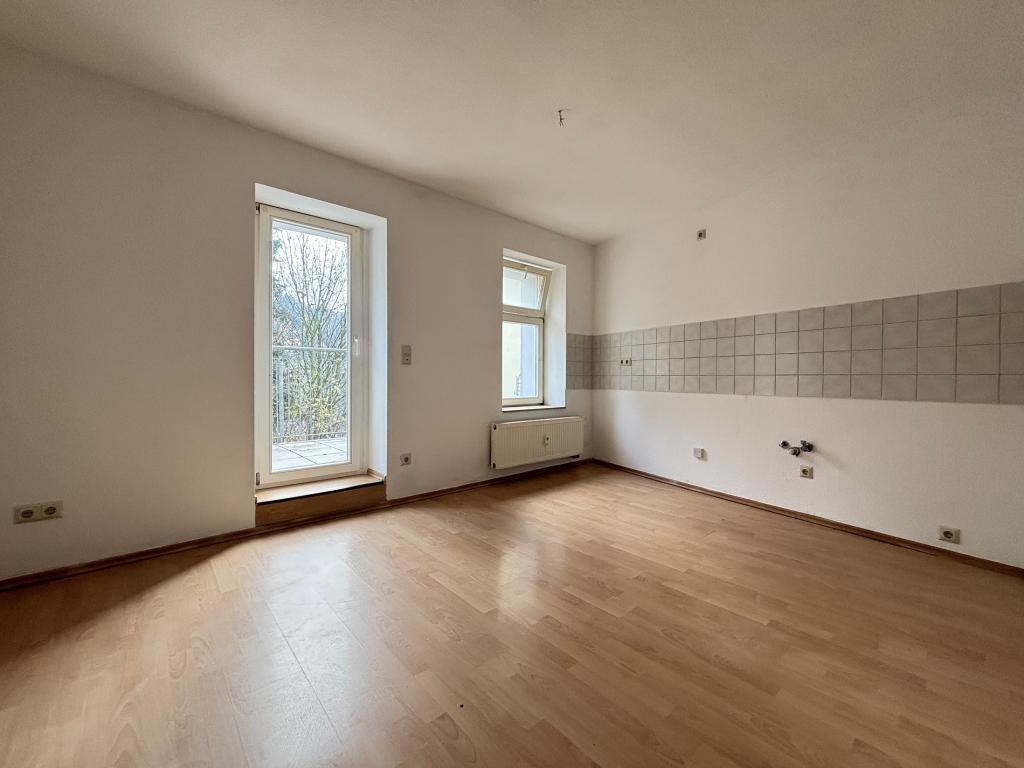 Großzügige 2-Raumwohnung mit Terrasse! - Foto 2