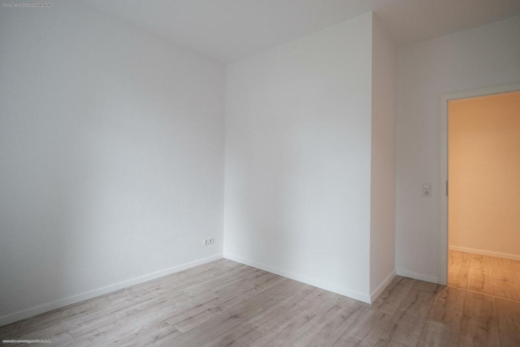 Mit Einbauküche & Balkon! - Photo 5