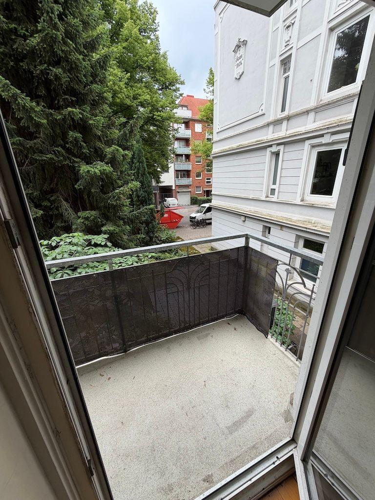 Klassische 3-Zi.-Altbau-Whg. mit Balkon & Wohnküche in ruhiger Lage Barmbek/ Süd - Photo 5