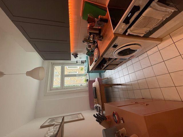 Helle 1-Zi.-Altbauwohnung mit Balkon in Eimsbüttel - Foto 3