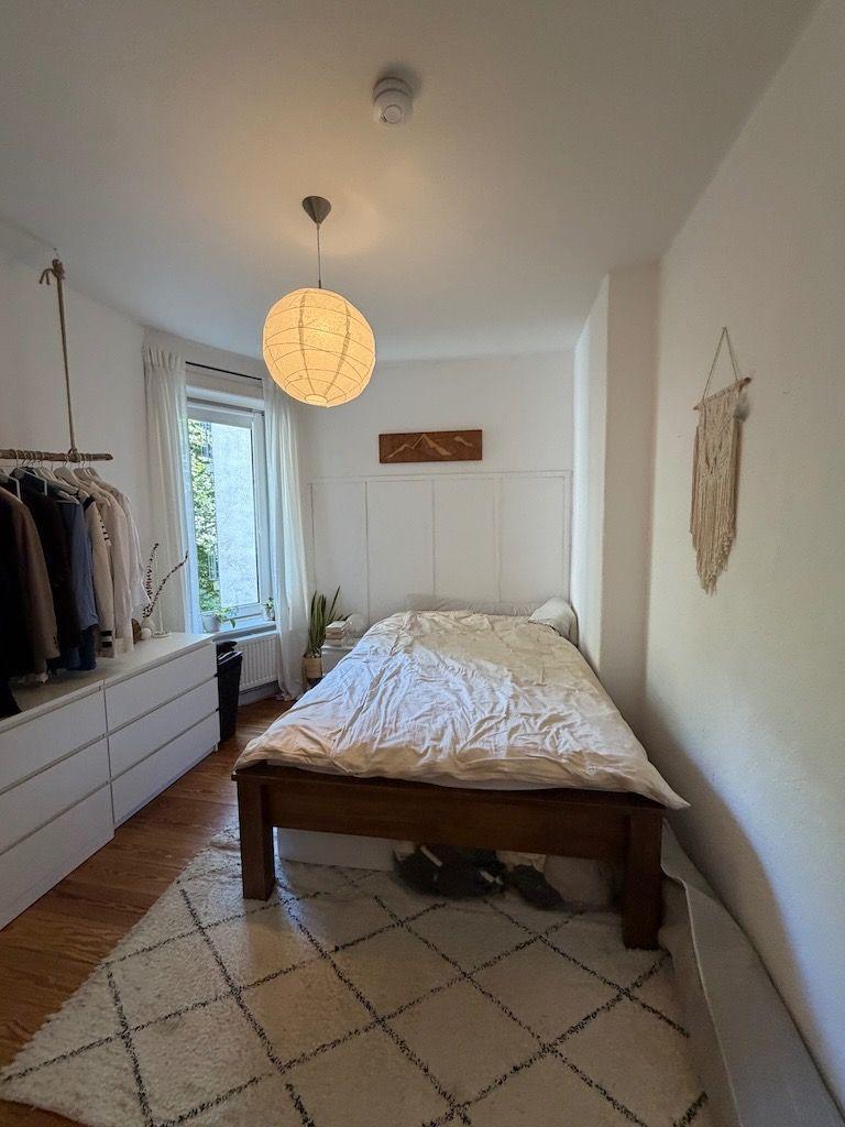 2-Zi.-Altbauwohnung mit Wohnküche und Balkon in Barmbek-Süd - Photo 2
