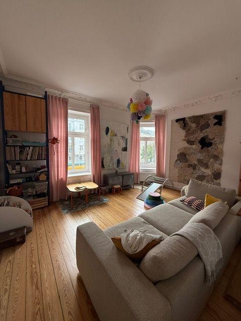 Gut geschnittene & sanierte 3 Zi.-Altbau-Whg. in beliebter Wohnlage - Foto 2