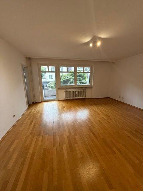 Großzügige 1 Zi.-Whg. mit Süd-Balkon und separater Einbauküche - Photo 4