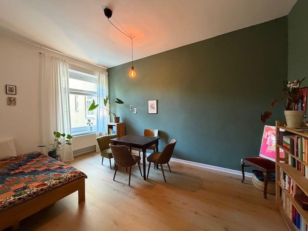 Sanierte 3-Zi.-Altbau-Whg. mit Balkon in ruhiger Lage von Barmbek - Foto 2