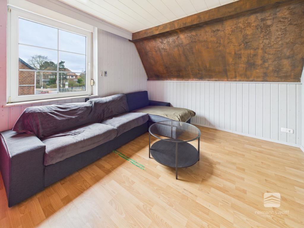Schlafzimmer 1/3