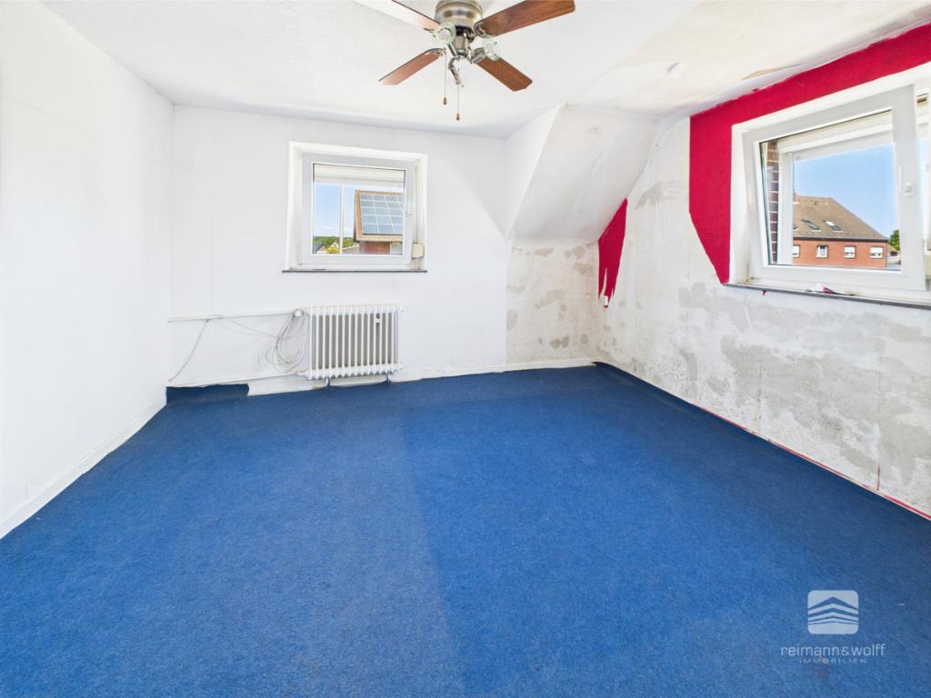 Schlafzimmer 2/3