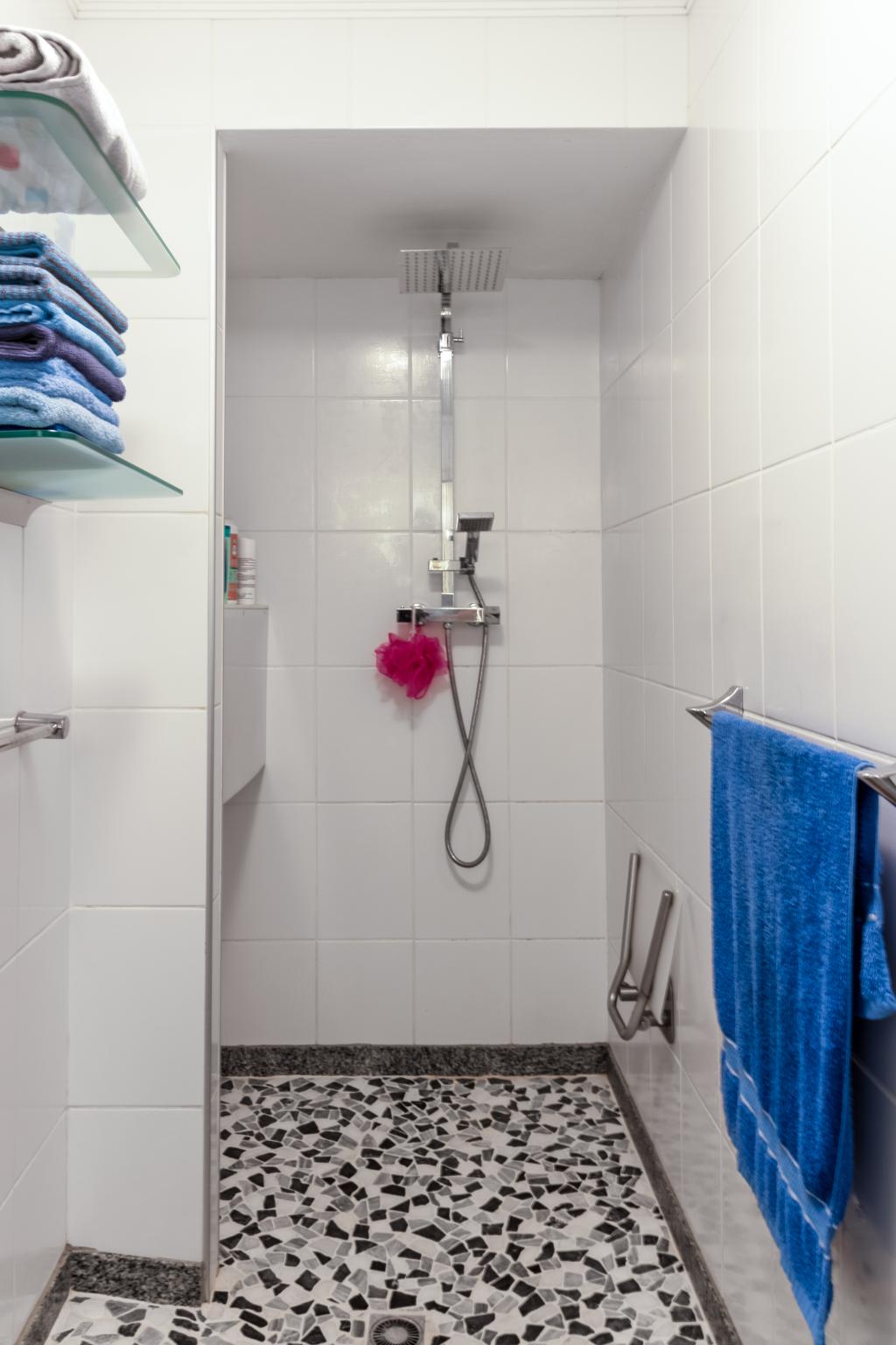 Dusche UG