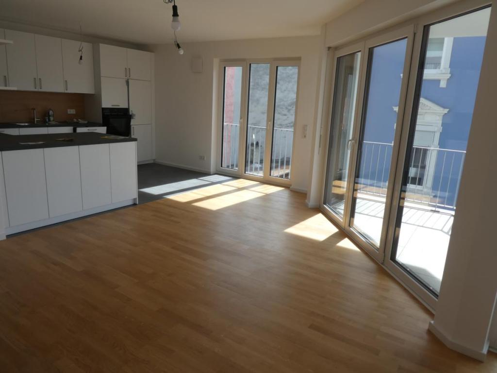 Wohnen Nähe Porta -Modernes Wohnen im Energiesparhaus in Top Innenstadtlage - Photo 1