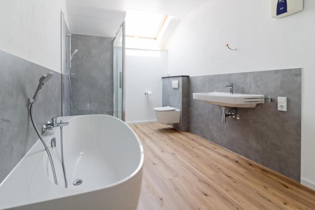 Renovierte 3-Zimmer Wohnung in ruhiger Lage von Pellingen - Photo 5