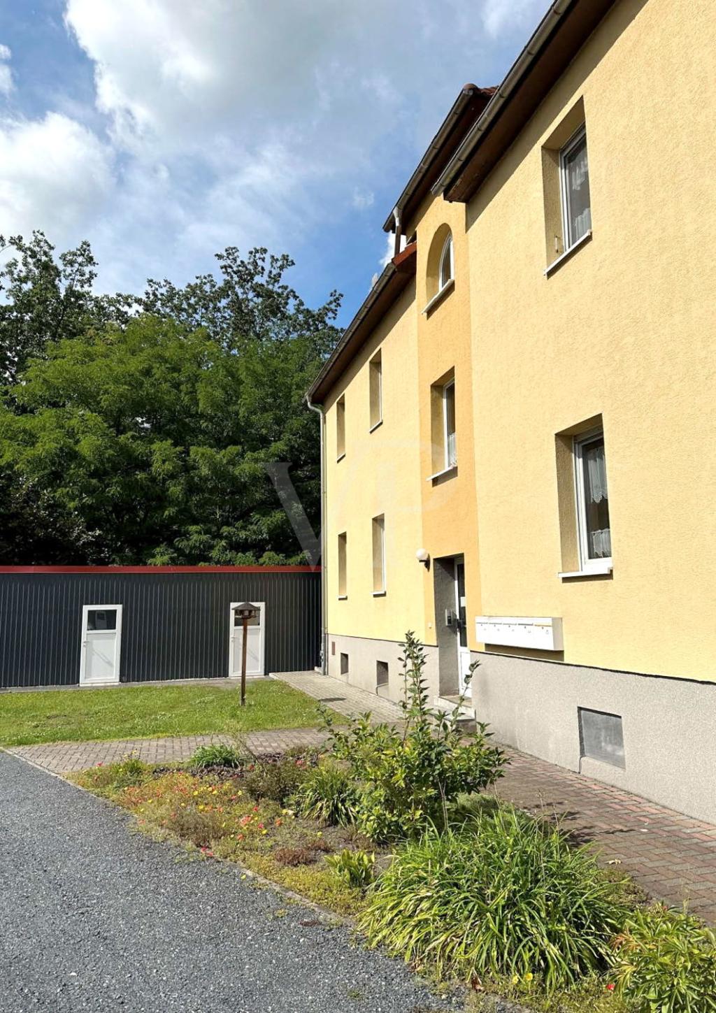 Außenansicht Eingang Lauchhammerstr.32