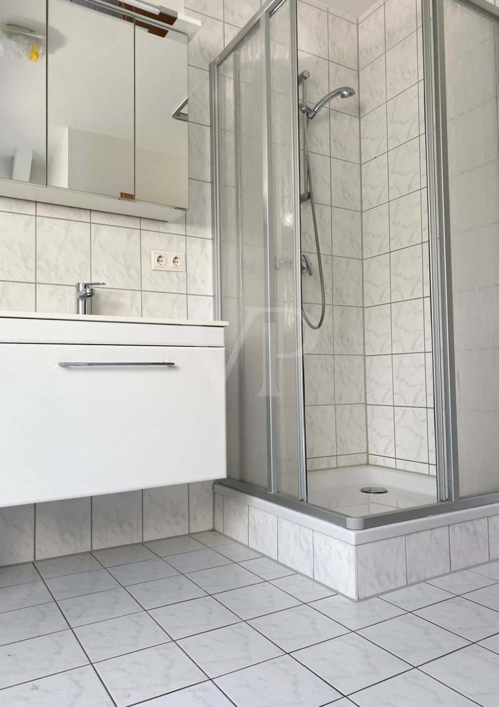 Bad DG Lauchhammerstr.32