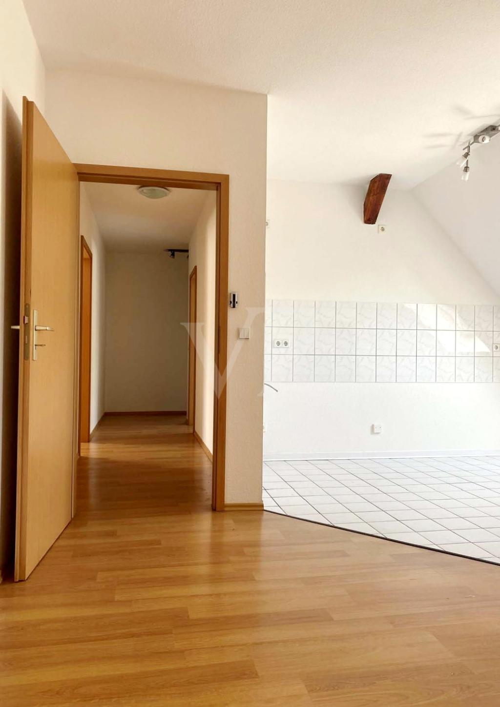 Zimmerbeispiel DG Lauchhammerstr.32