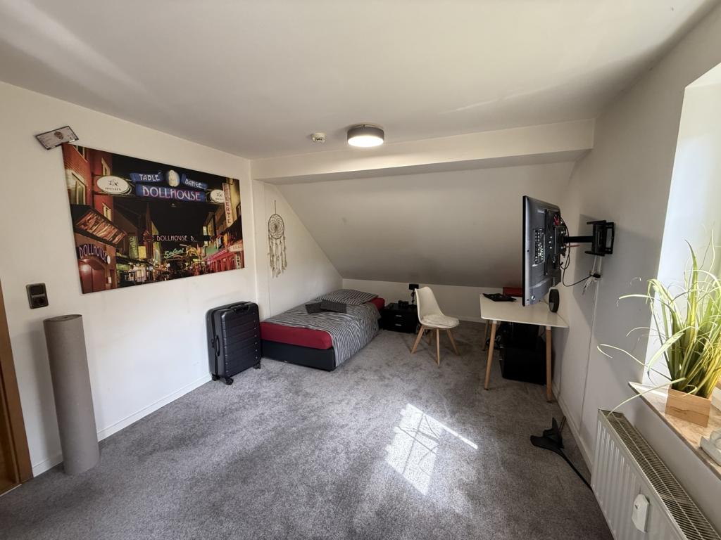 Schlafzimmer II