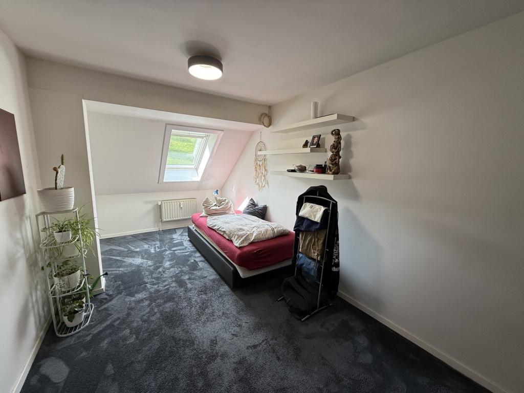 Schlafzimmer II