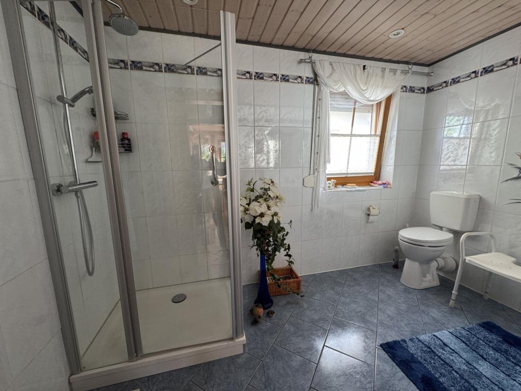 Badezimmer EG