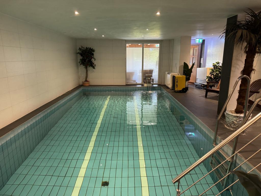Schwimmbad