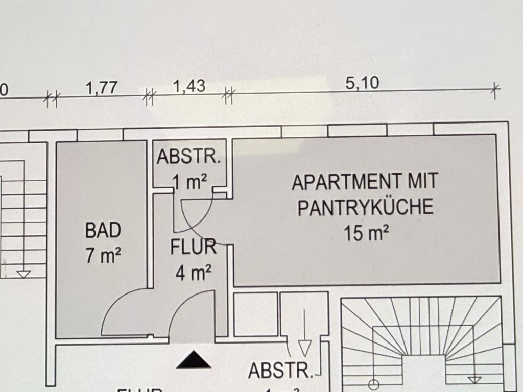 Möbliertes 1 Zimmer-Appartement ca. (27 m²) mit Pantryküche - Photo 4