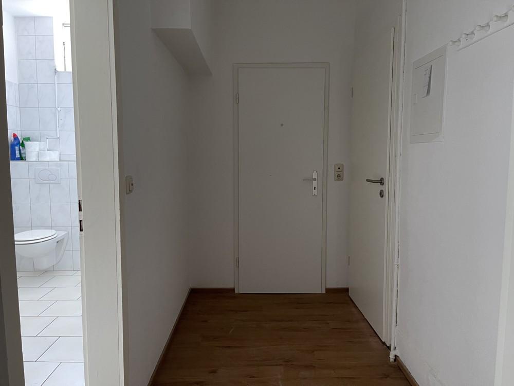 Möbliertes 1 Zimmer-Appartement ca. (27 m²) mit Pantryküche - Photo 3