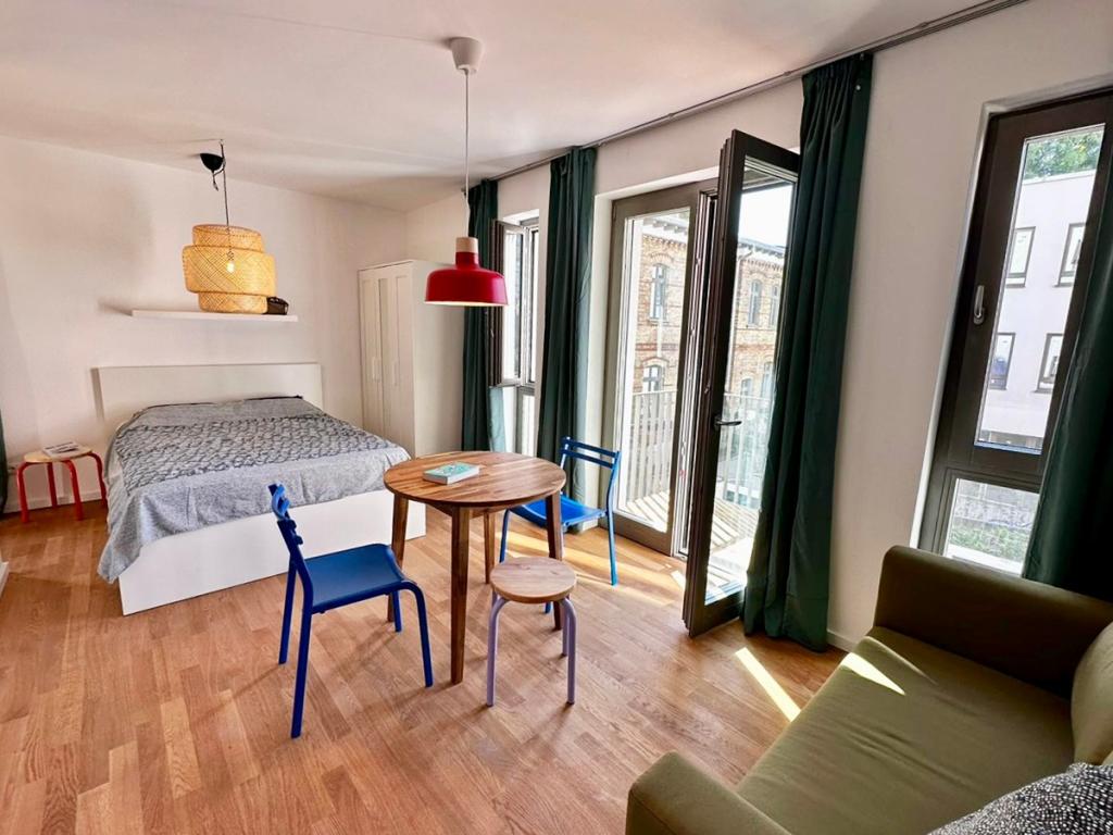 Möblierte 1-Zimmer-Neubauwohnung mit Balkon in Berlin-Weißensee – Erstbezug 2025 - Photo 2