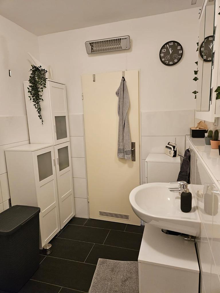 Badezimmer-3.jpg