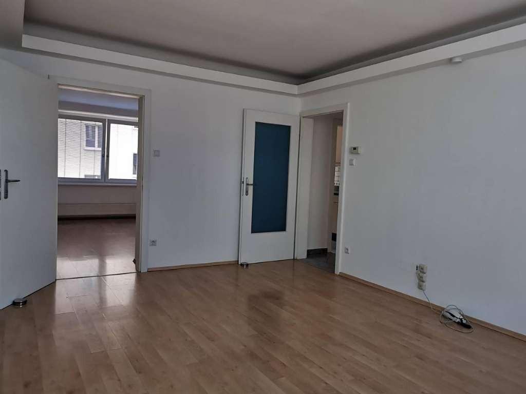 Helle 2,5-Zimmer-Wohnung im 1. OG in Köln-Ehrenfeld - Foto 1
