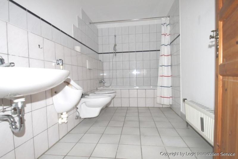 Charmante Dachgeschosswohnung mit Südbalkon in ruhiger Wohnlage von Wesseling-Urfeld - Photo 3