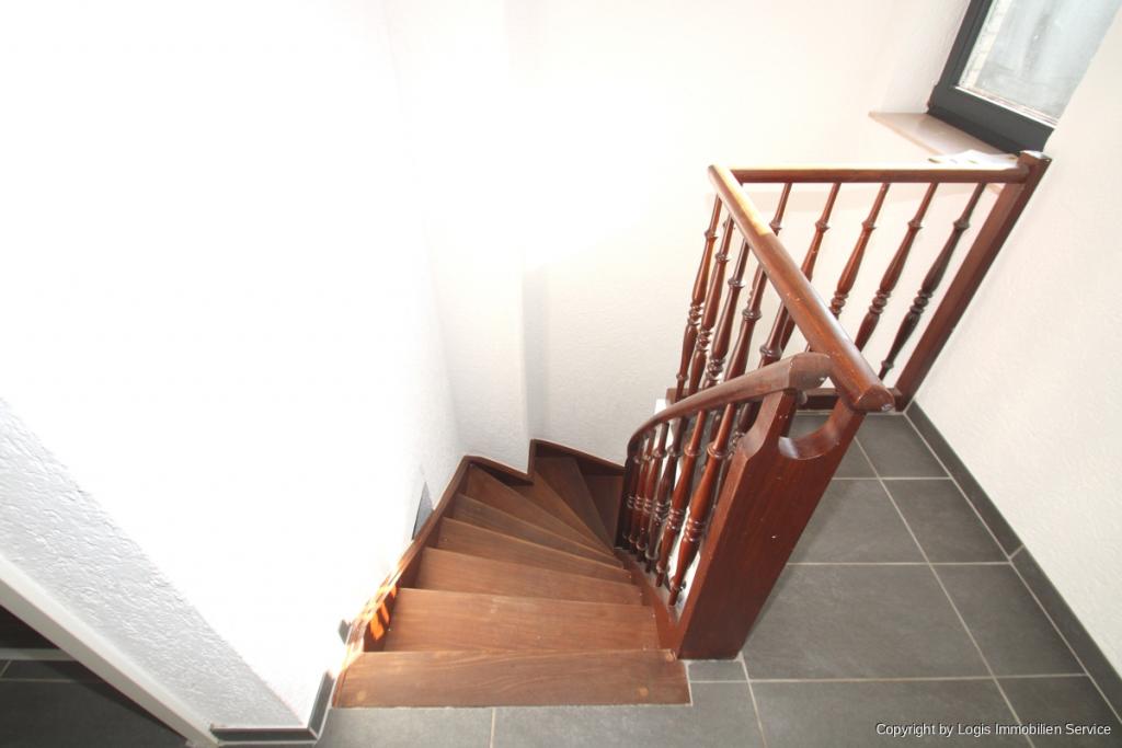 Wohnung 2: Treppengang EG