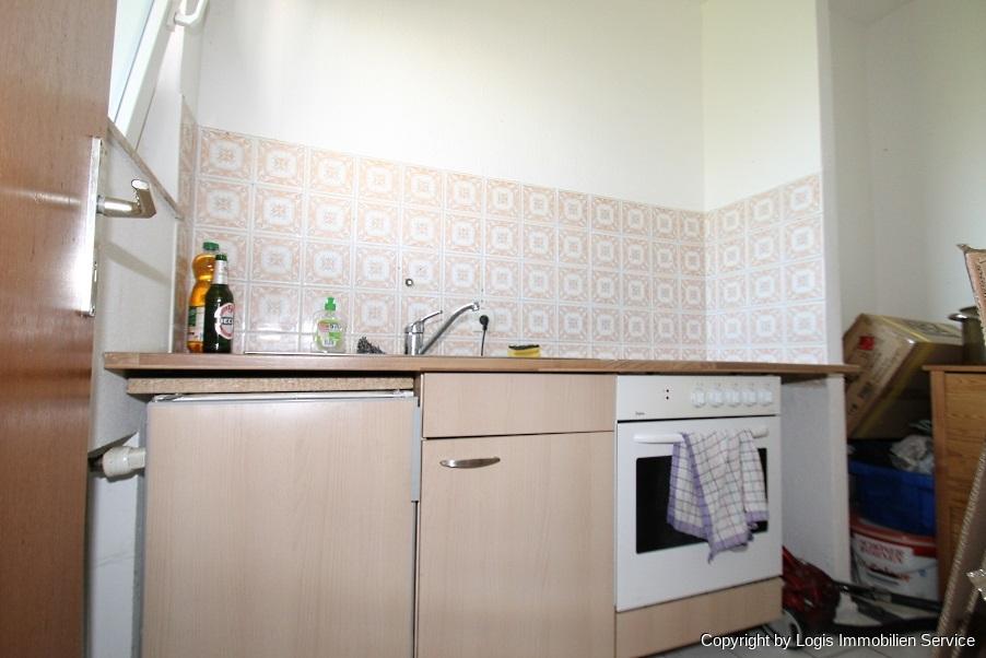 Charmantes Sonnen-Appartement mit Balkon und Tiefgaragenstellplatz in begehrter Rheinlage - Foto 3