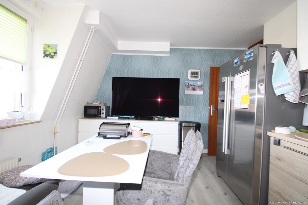 Brüser Berg – Sonnige 3-Zimmer-Wohnung mit Loggia, Aufzug & Tiefgarage - Photo 3