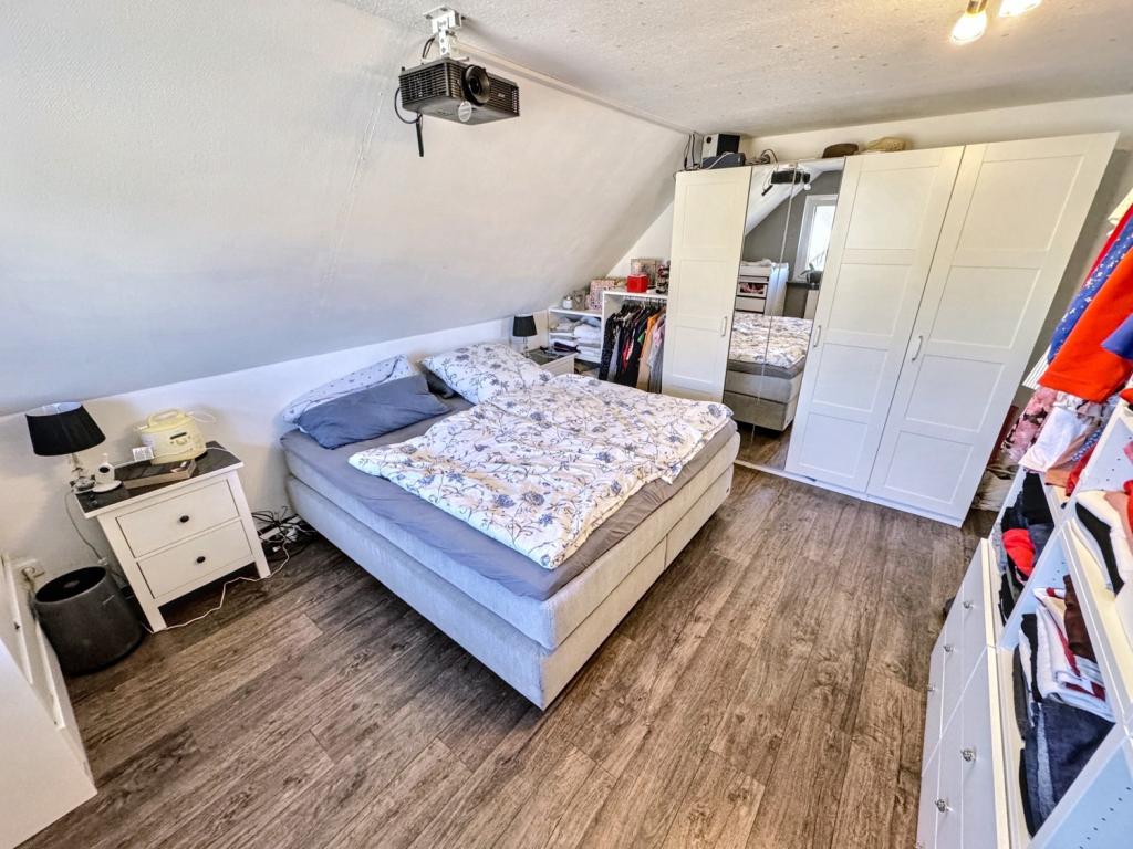 Schlafzimmer Ansicht 2