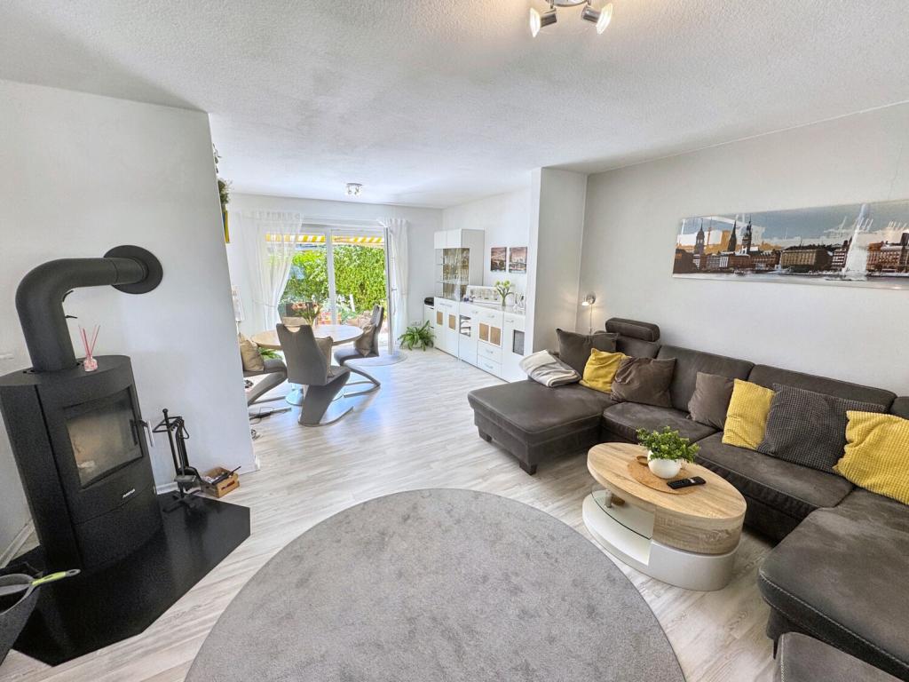 EG Wohnzimmer Ansicht 1