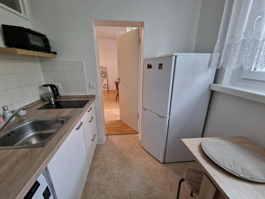 ZEITMIETVERTRAG für 1 Jahr! - Foto 4