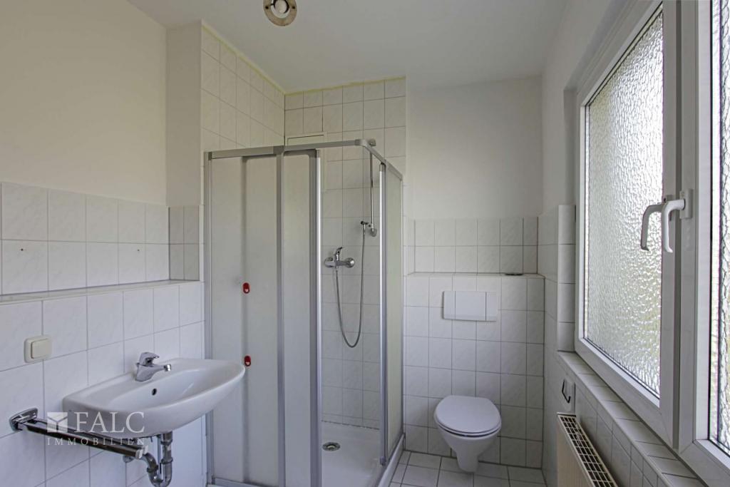 Bad mit Dusche