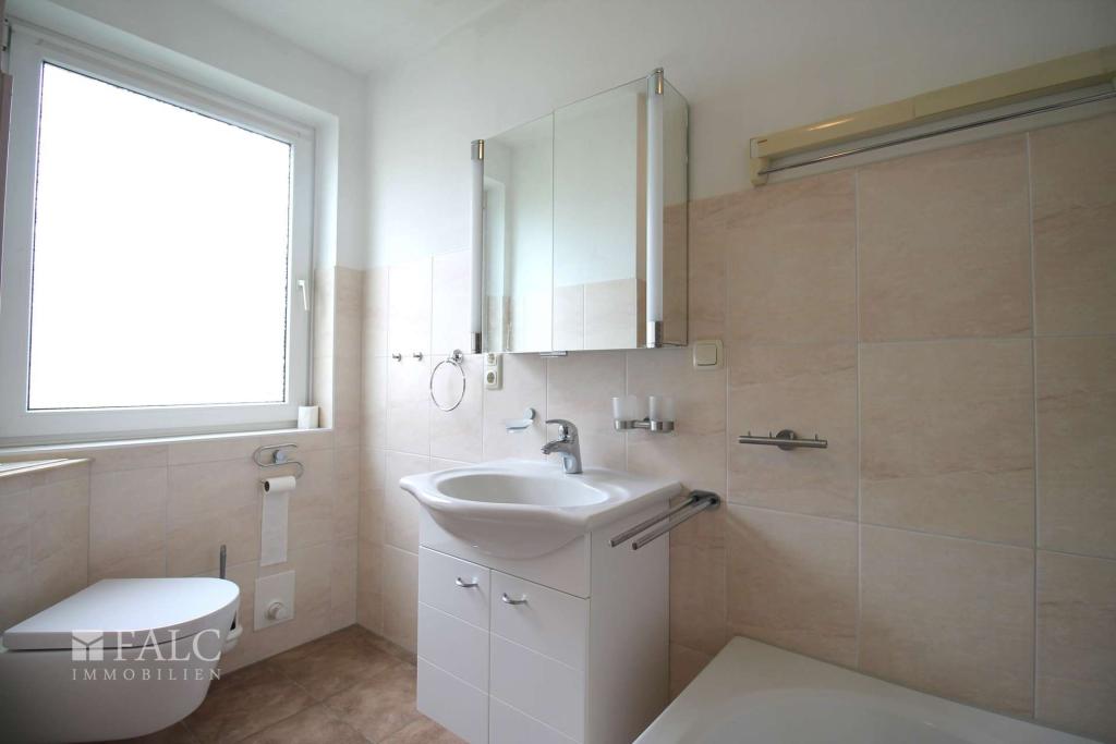 Badezimmer EG
